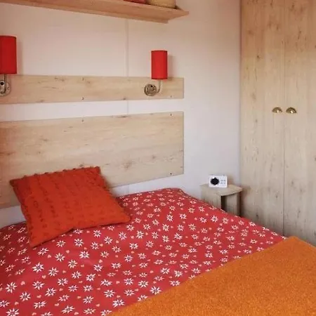 Roulotte 4 Etoiles - Piscine - Efcfab Camping *